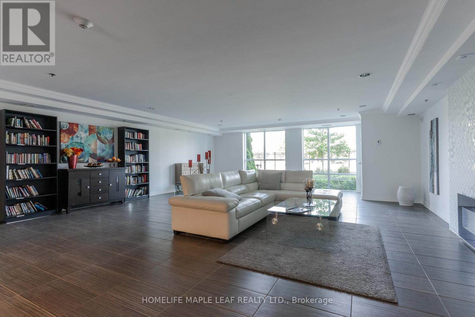 #307 1421 COSTIGAN ROAD - 42
