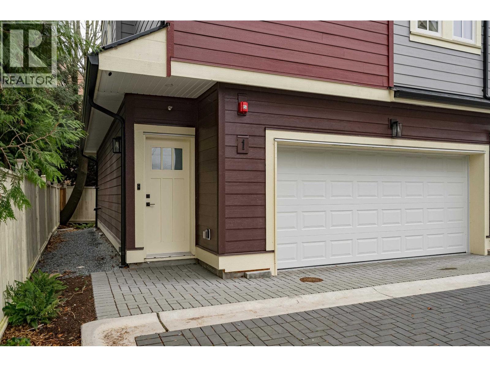 3 4829 48 AVENUE, Ladner