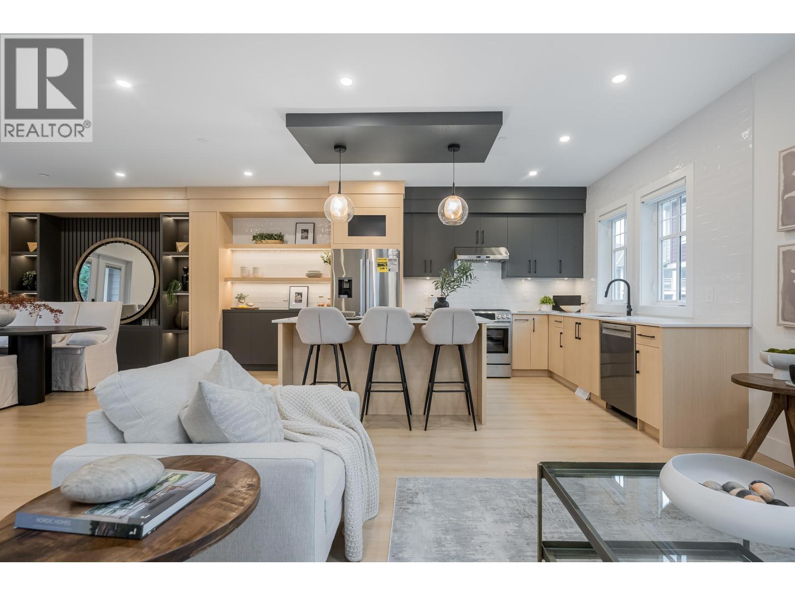 3 4829 48 AVENUE, Ladner