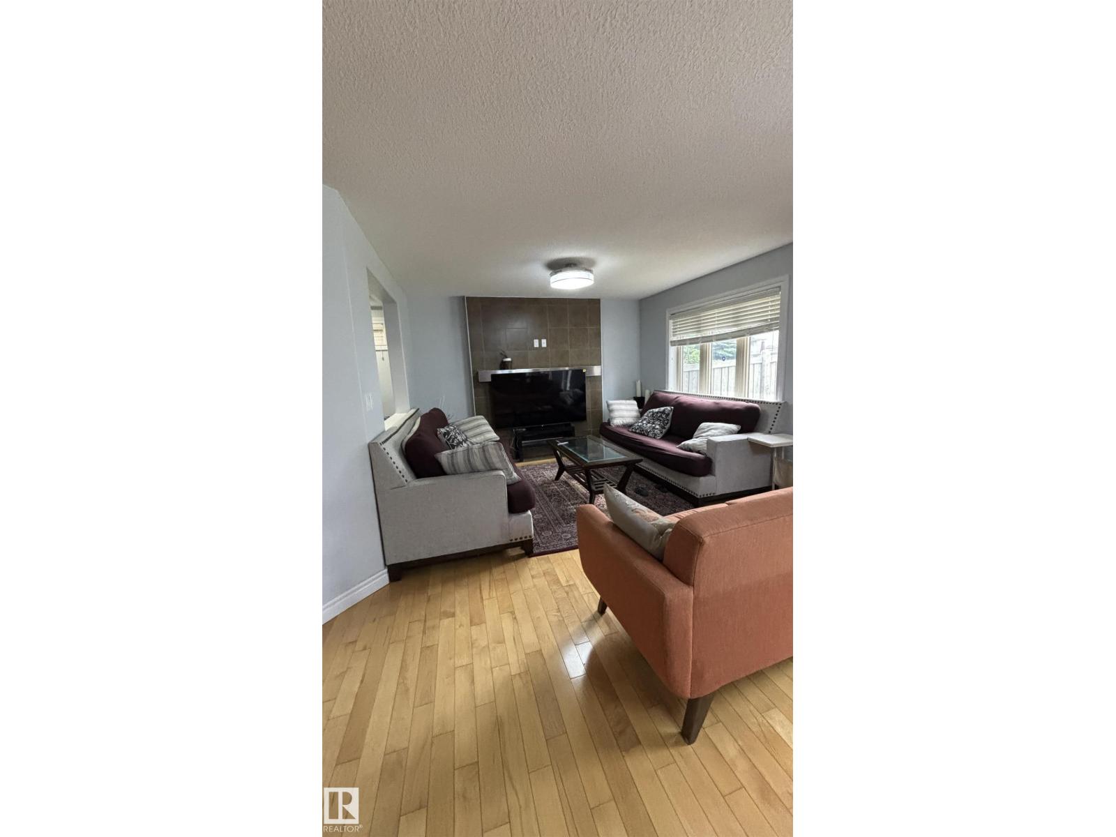 2545 Anderson Wy SW photo 4 — MLS® E4504417
