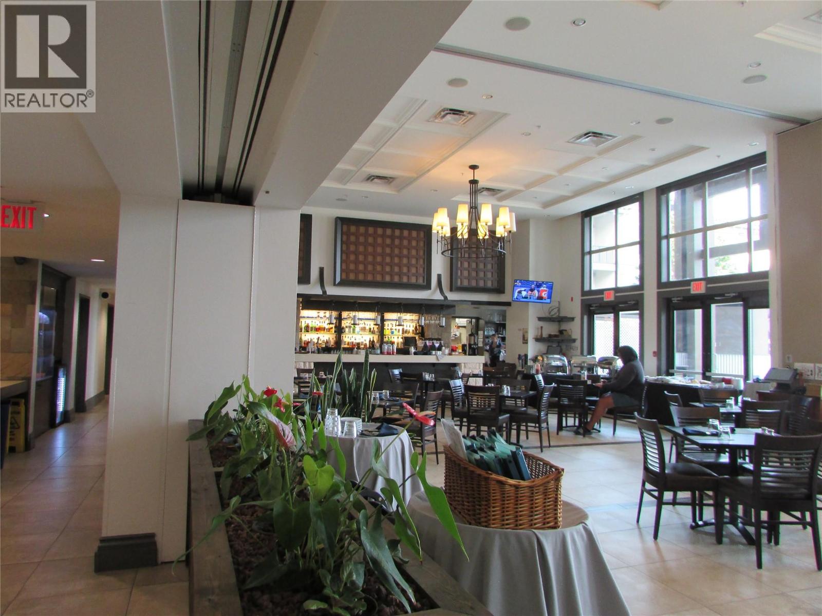 #224 4200 LAKESHORE Drive - 36