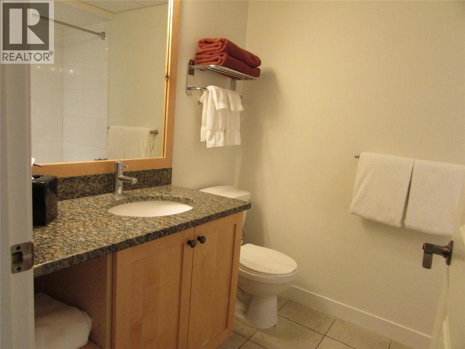 #224 4200 LAKESHORE Drive - 5
