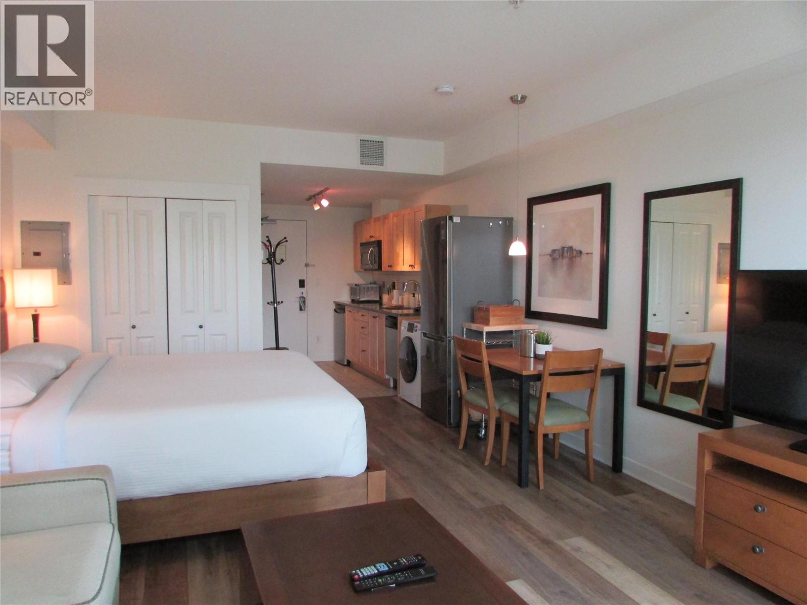 4200 LAKESHORE Drive Unit# 224, Osoyoos