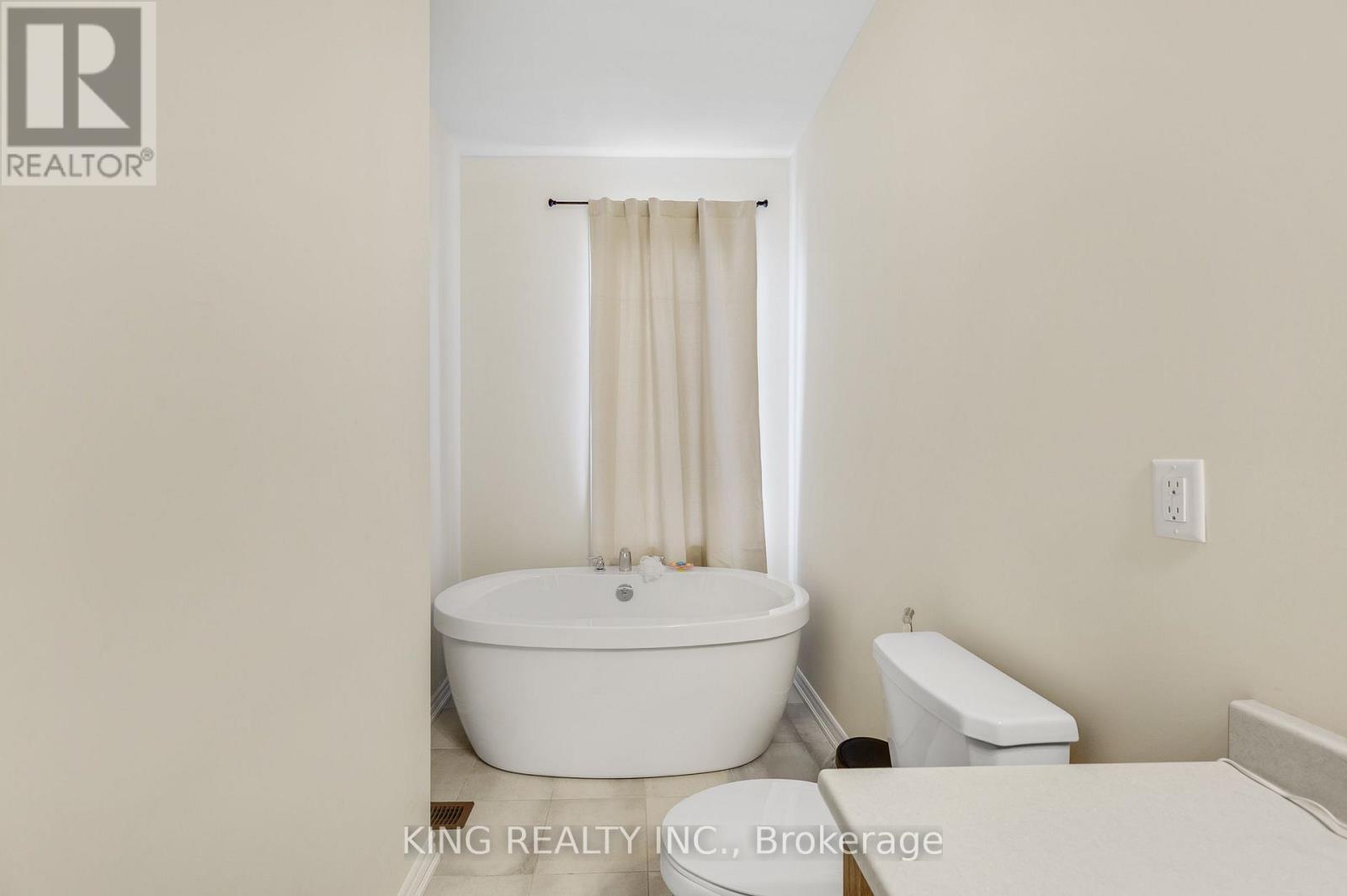 1443 NATIONAL COMMON - Image 30