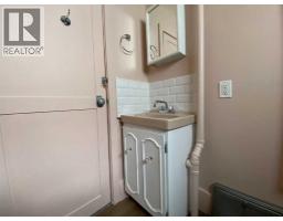 705 227 Street, Hillcrest, AB T0K1C0 Photo 21