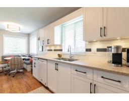 90 15020 66a Avenue, Surrey, BC V3S2A5 Photo 10