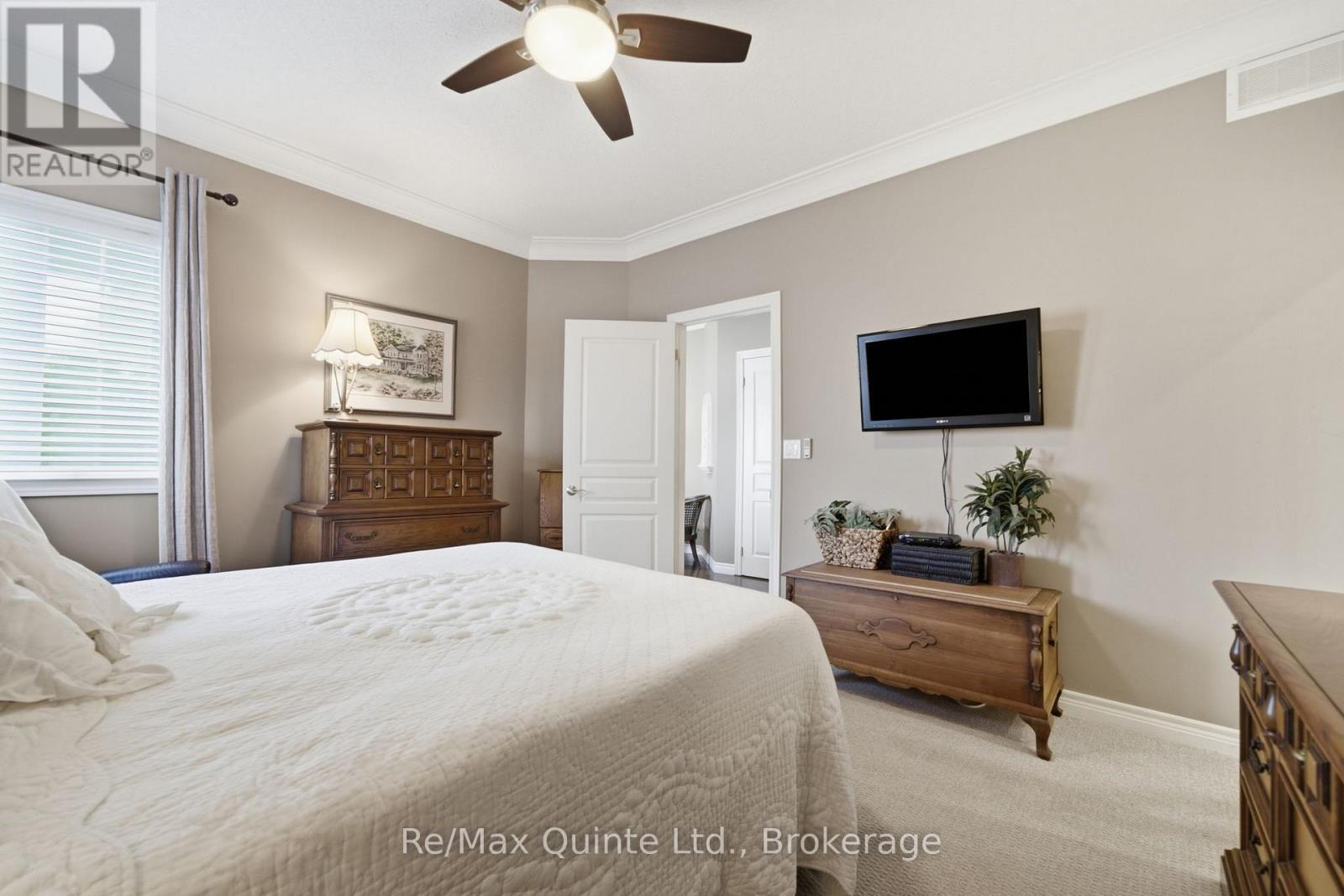 86 PINNACLE STREET S - Image 15
