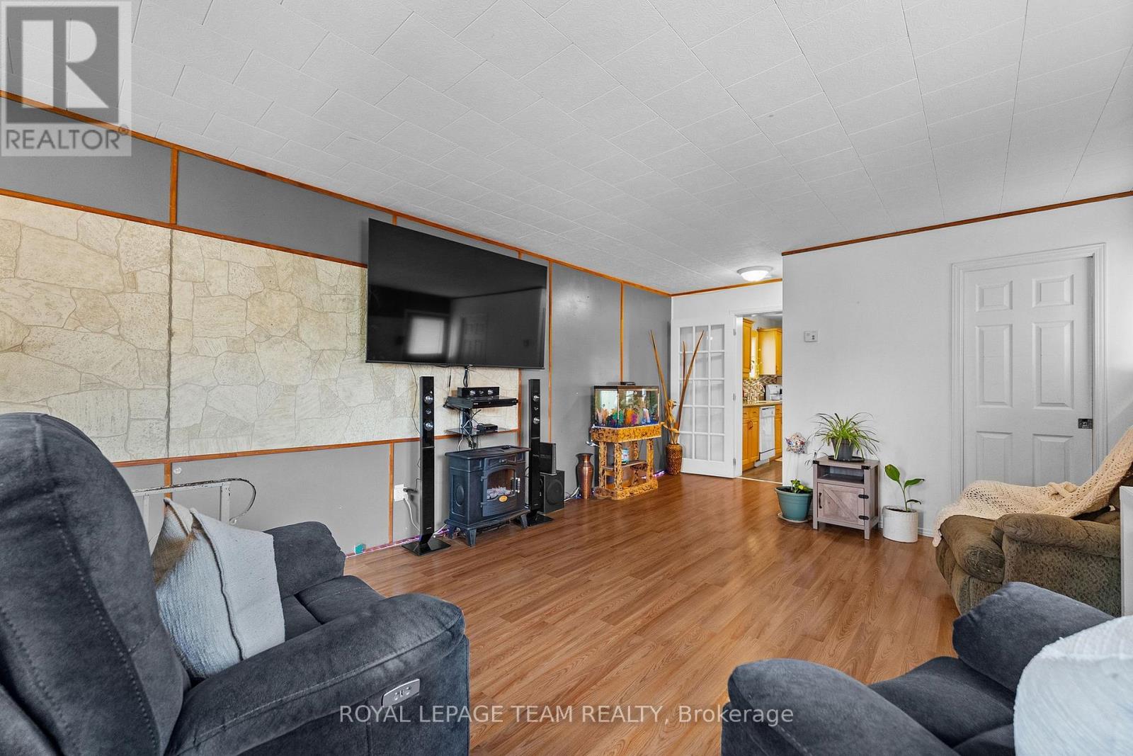80 BANK STREET S - 15
