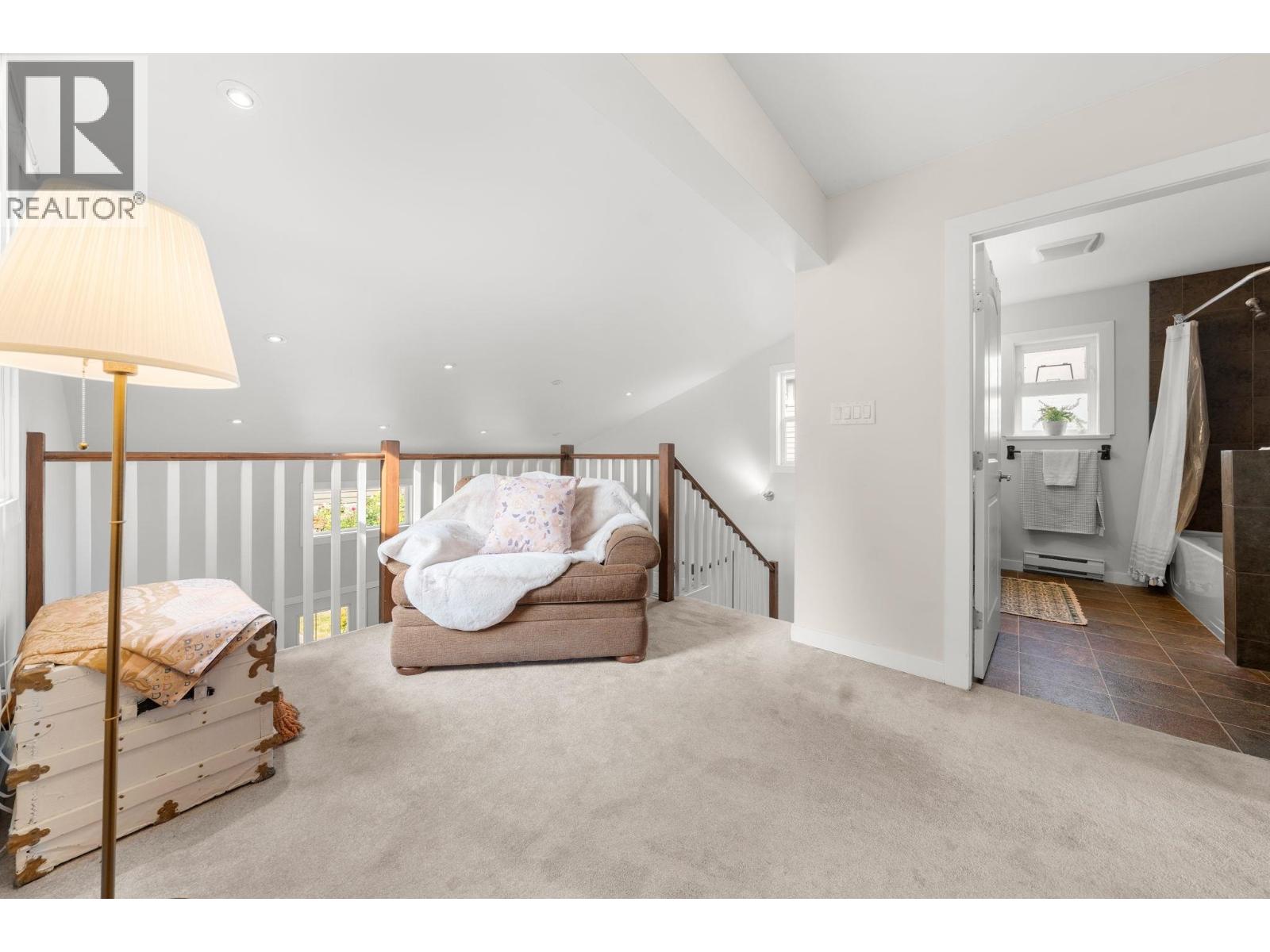 462 E 4TH STREET, North Vancouver