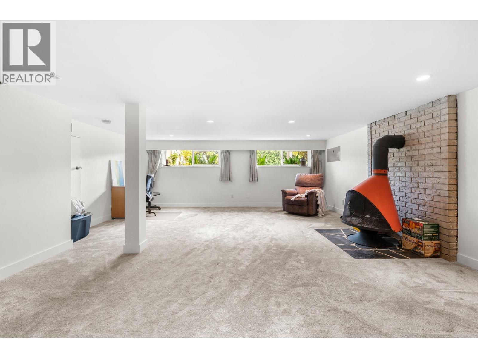 462 E 4TH STREET, North Vancouver