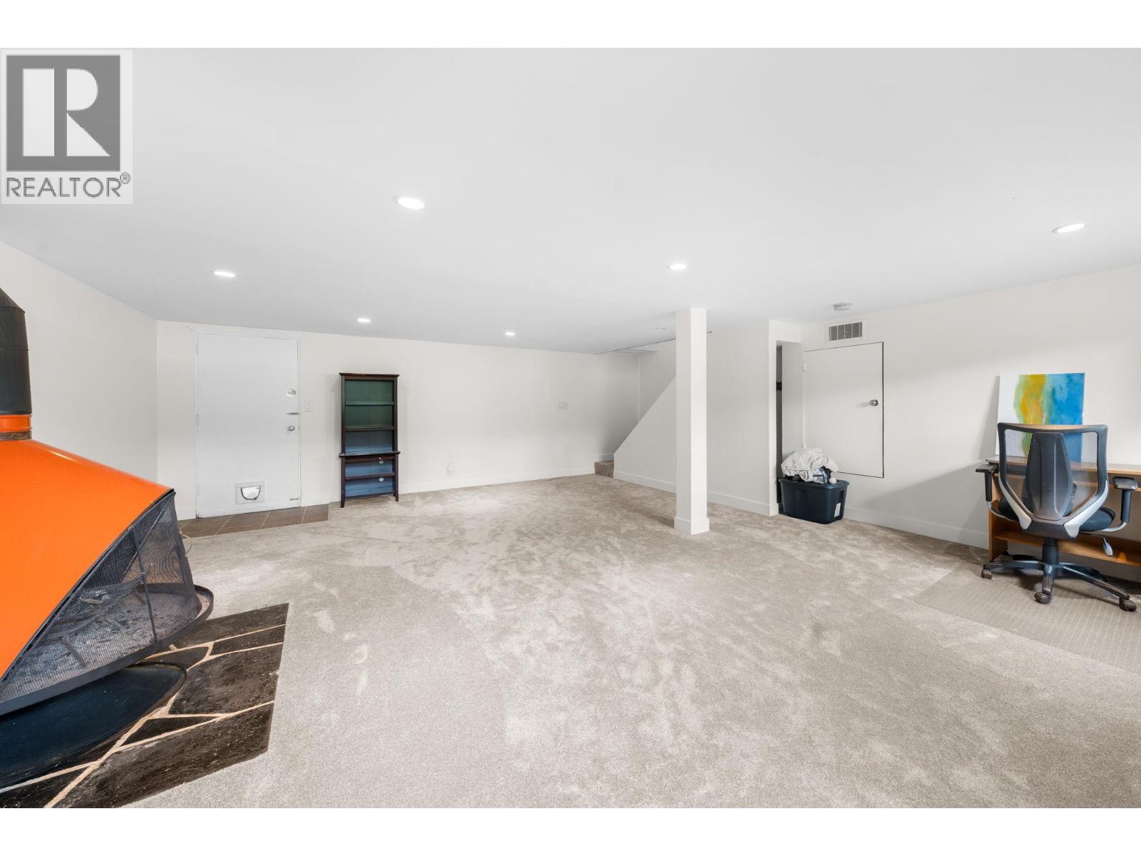 462 E 4TH STREET, North Vancouver