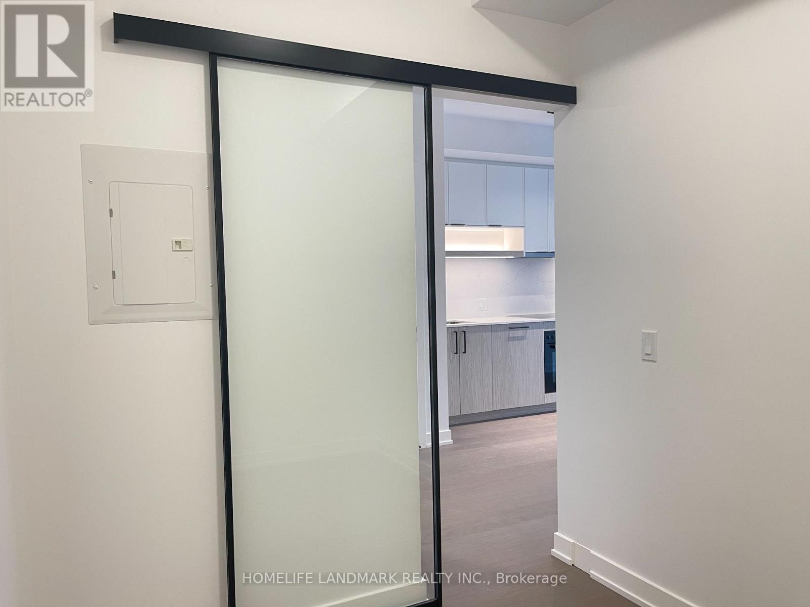#1512 91 MONTCLAIR AVENUE - 13