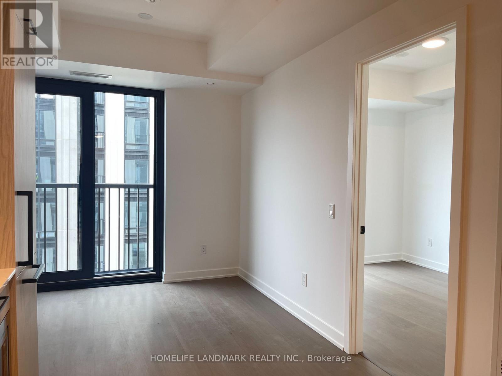 #1512 91 MONTCLAIR AVENUE - Image 31