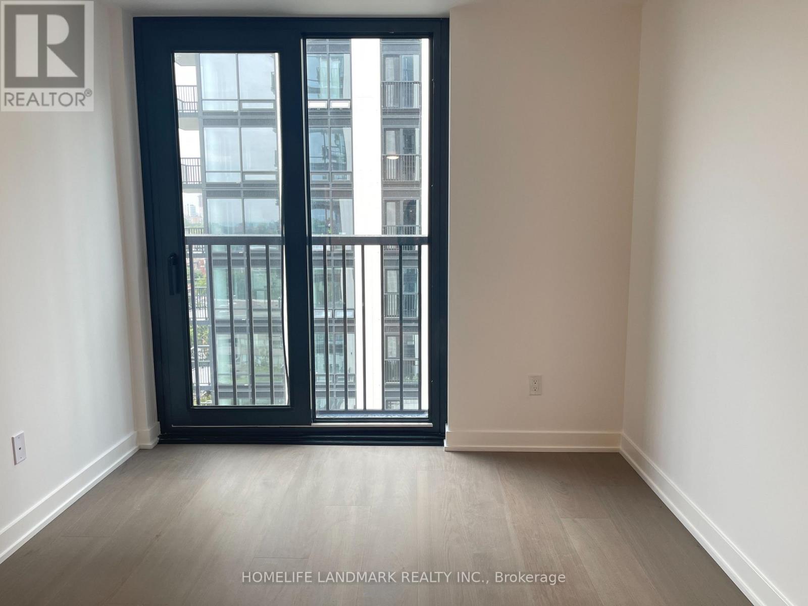 #1512 91 MONTCLAIR AVENUE - 32