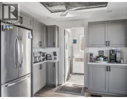 Kitchen - 13323 Torvan Subdivision, Dawson Creek, BC V1G0C2 Photo 12