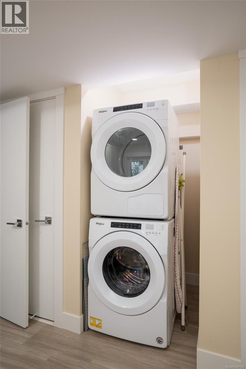 3697 Marine Vista - Image 39