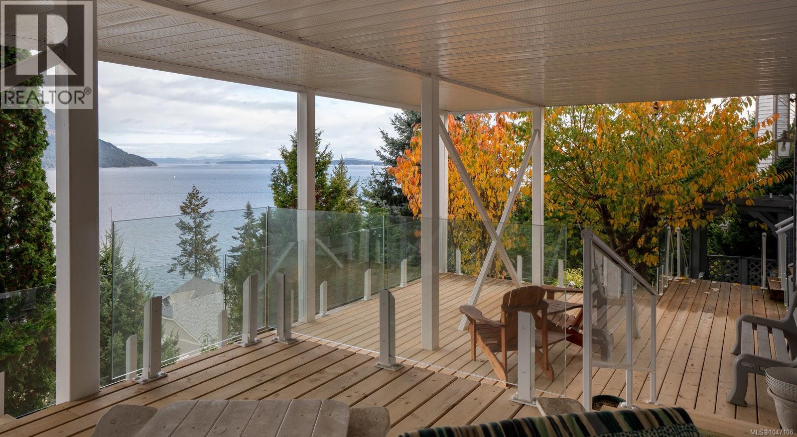 3697 Marine Vista - Image 41