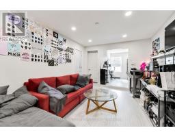1659 Gerrard Street E, Toronto, ON M4L2A9 Photo 11