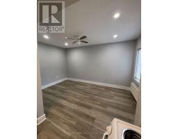 1659 Gerrard Street E, Toronto, ON M4L2A9 Photo 12