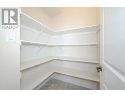 14 Mac Campbell Way, Bradford West Gwillimbury, ON L3Z4M7 Photo 19