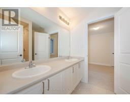 14 Mac Campbell Way, Bradford West Gwillimbury, ON L3Z4M7 Photo 37