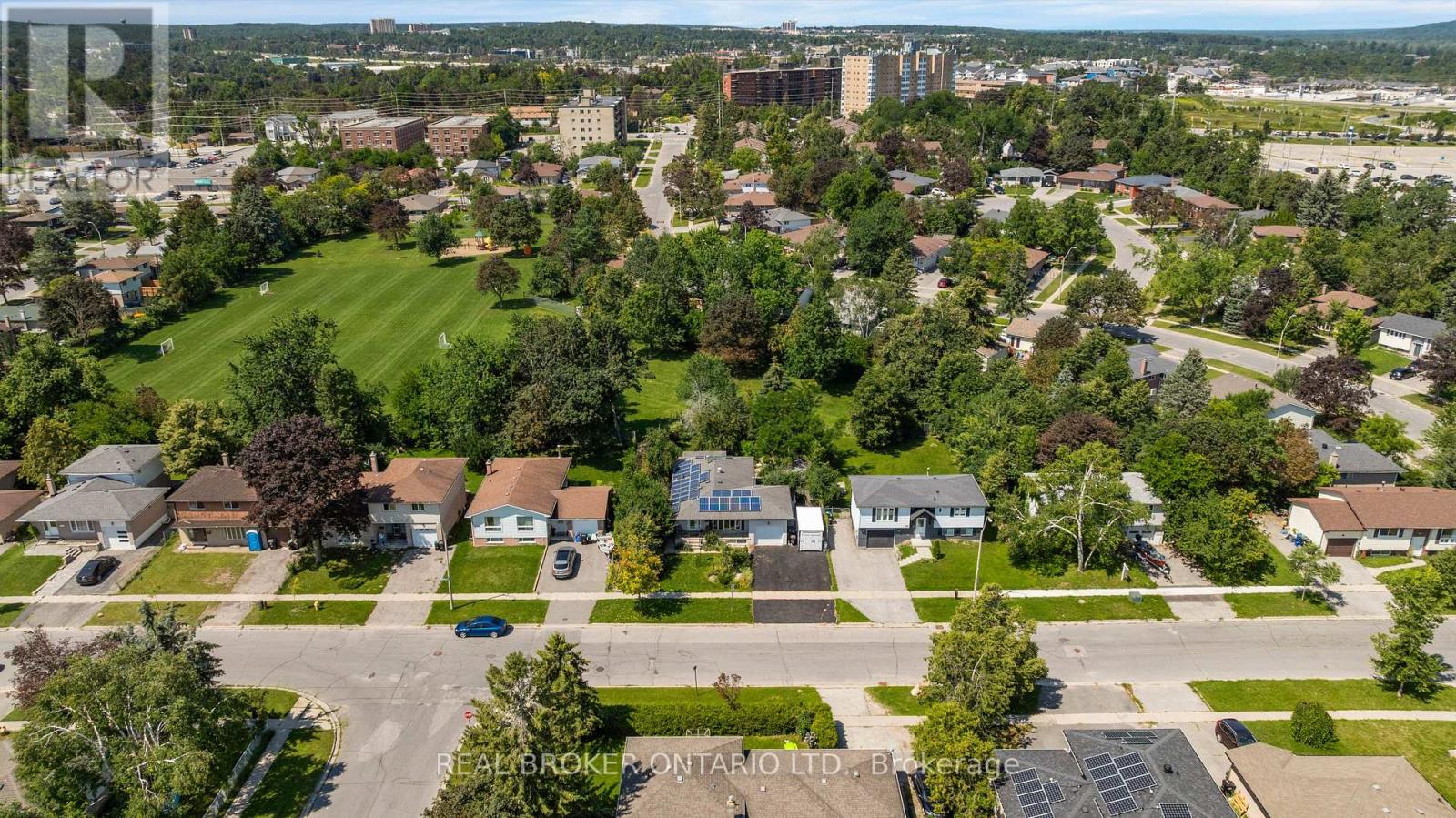 61 BERNICK DRIVE - 34