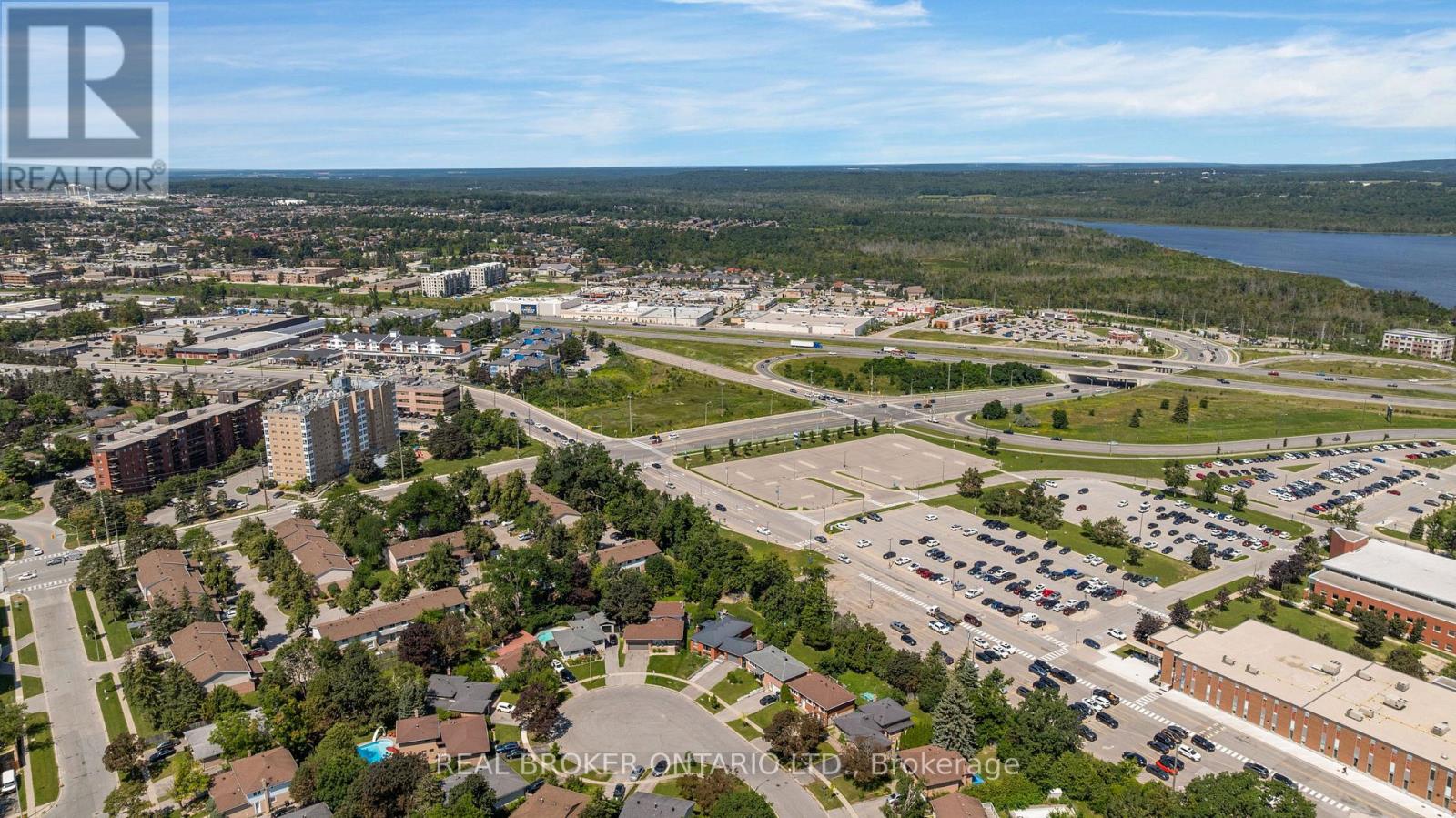 61 BERNICK DRIVE - 44