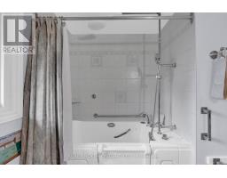 61 Bernick Drive, Barrie, ON L4M5C1 Photo 18