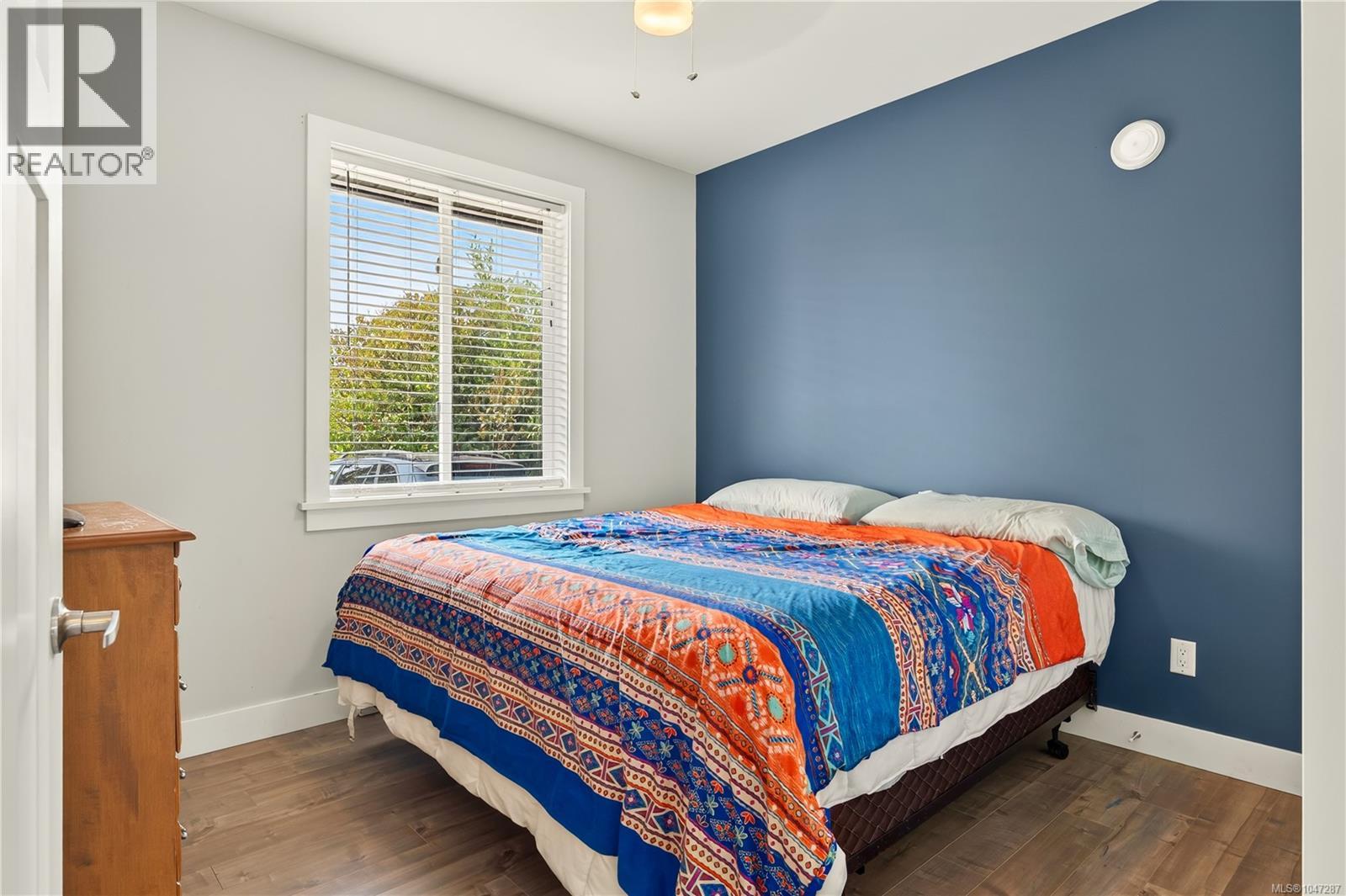 374 Shepherd Ave - 29