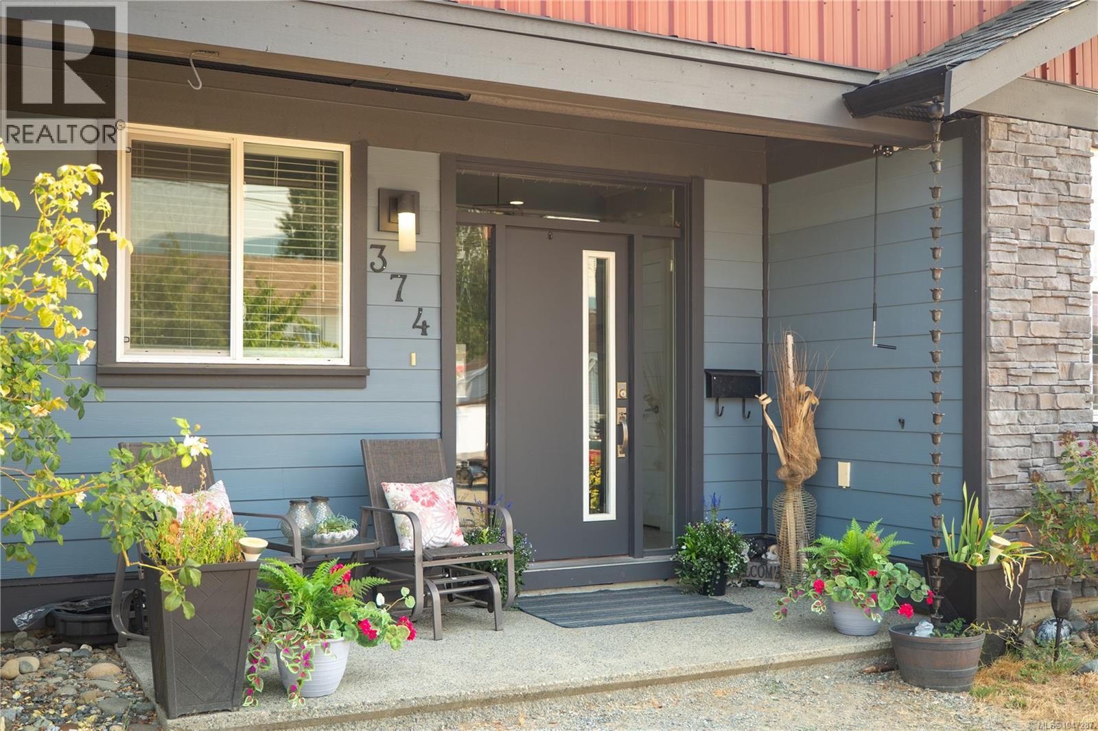 374 Shepherd Ave, Nanaimo
