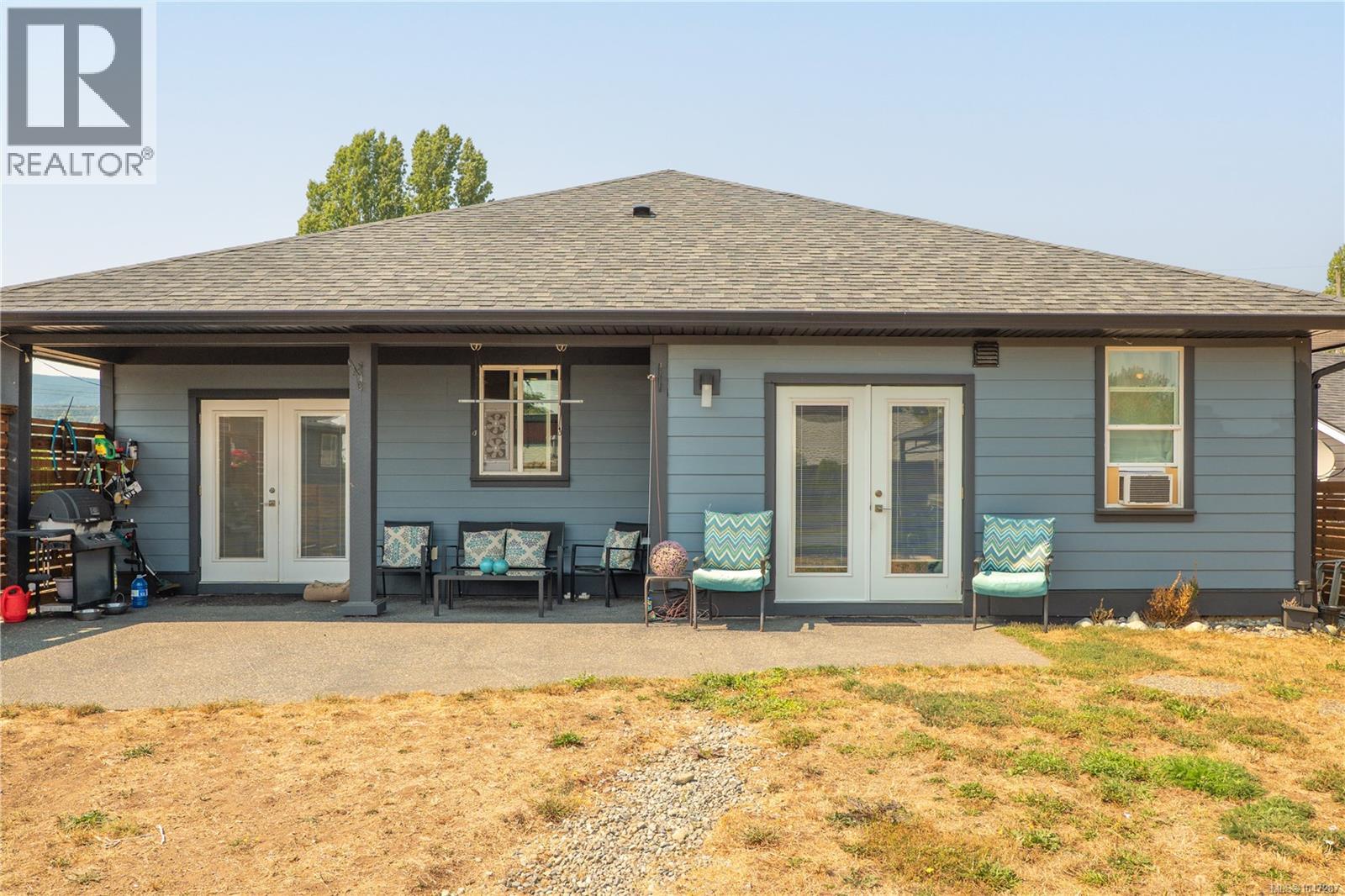 374 Shepherd Ave, Nanaimo