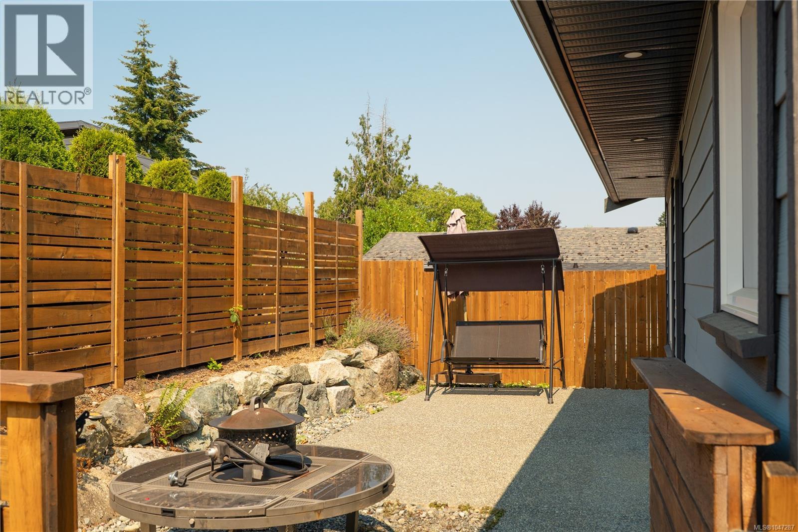 374 Shepherd Ave, Nanaimo