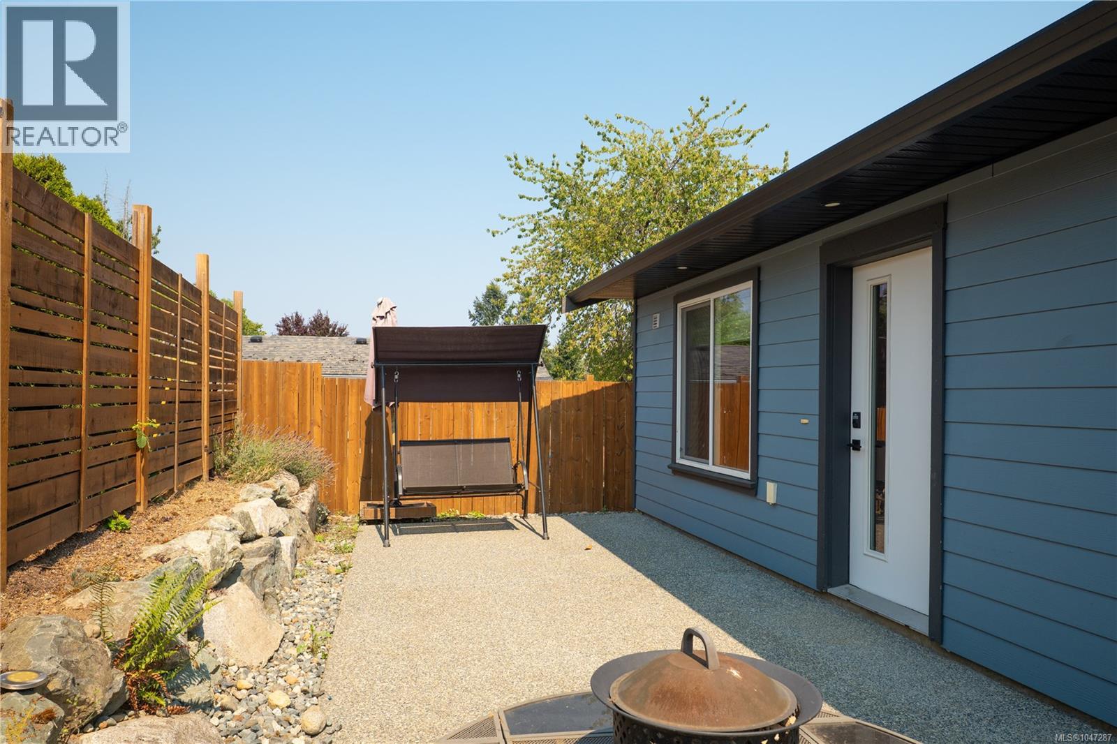 374 Shepherd Ave - 58
