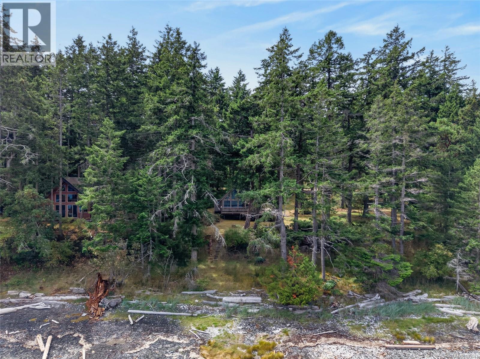 5150 East Rd, Denman Island
