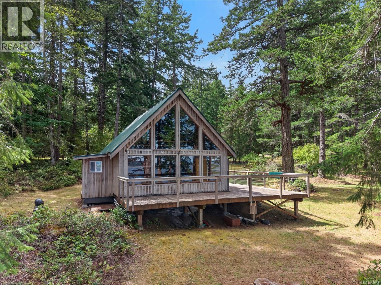 5150 East Rd, Denman Island