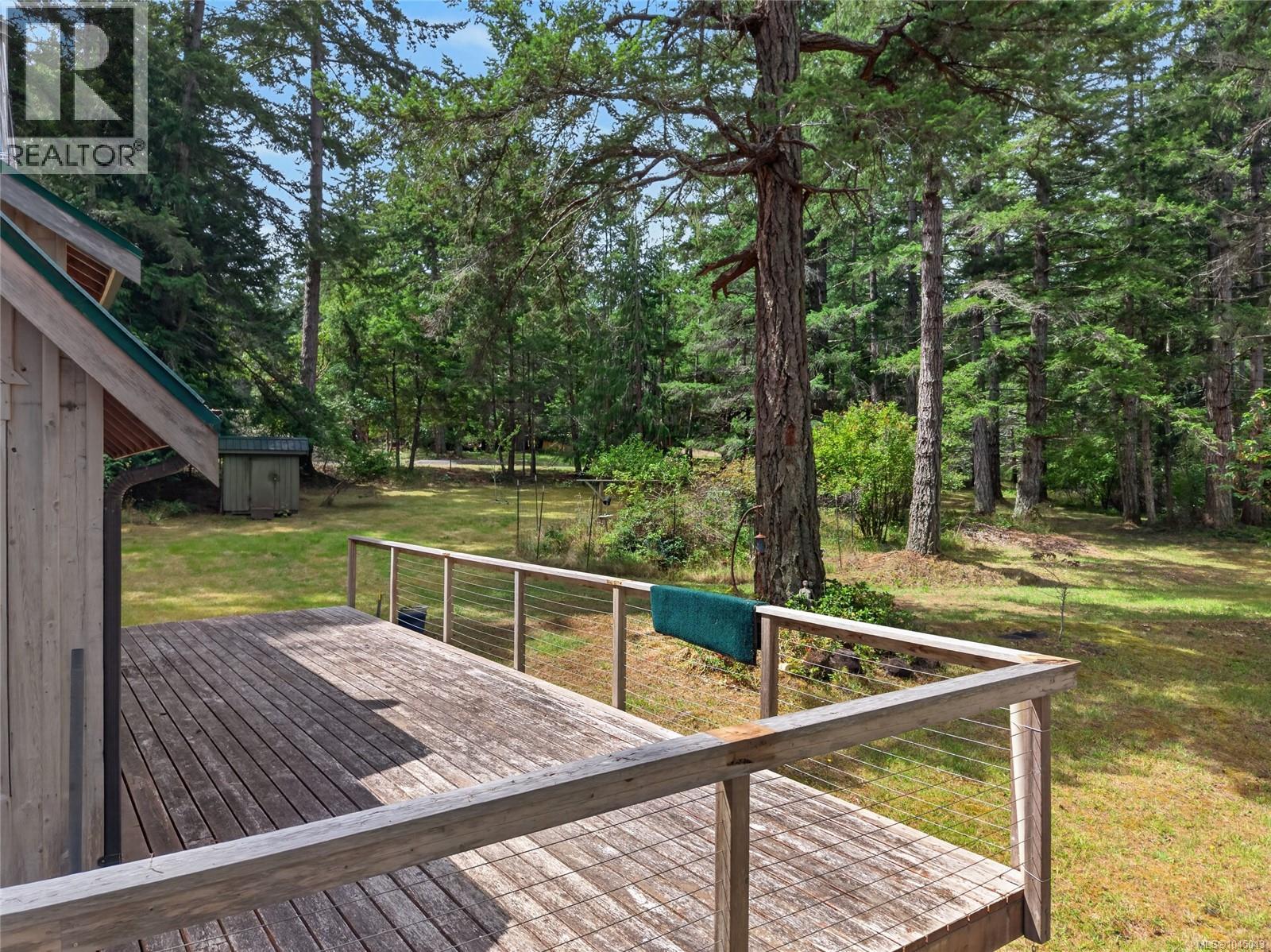 5150 East Rd, Denman Island