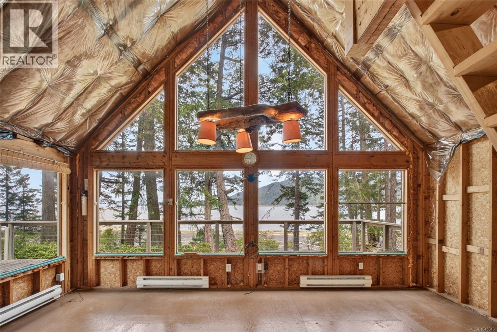5150 East Rd, Denman Island