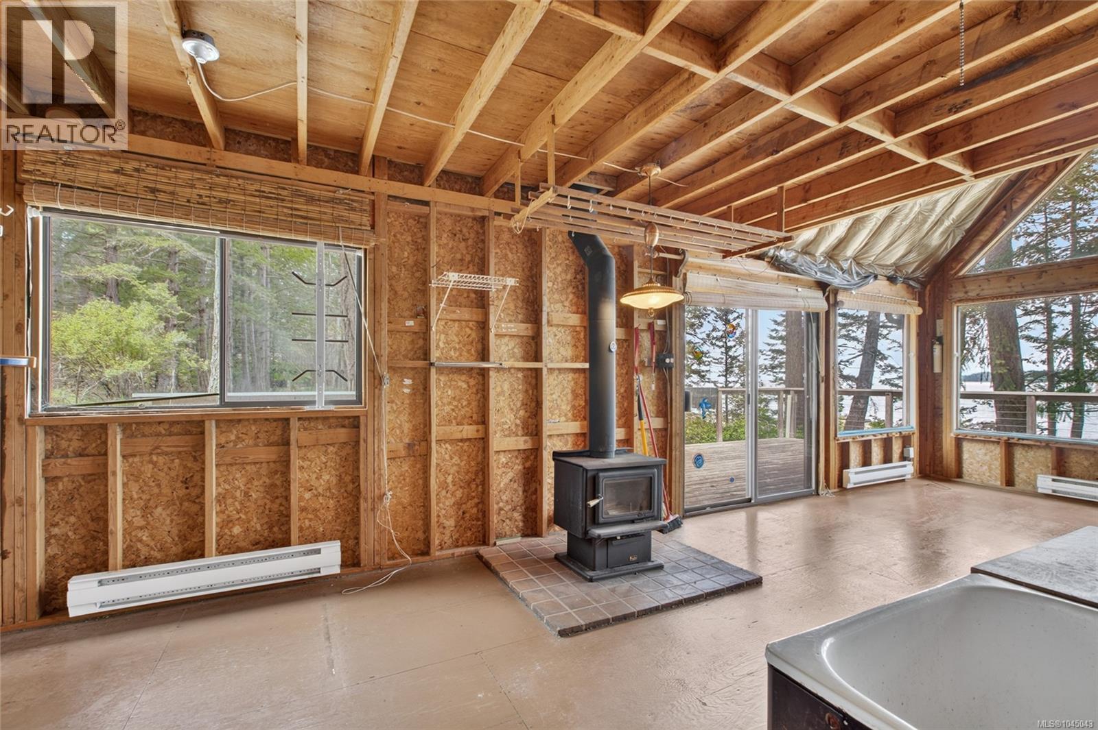 5150 East Rd, Denman Island