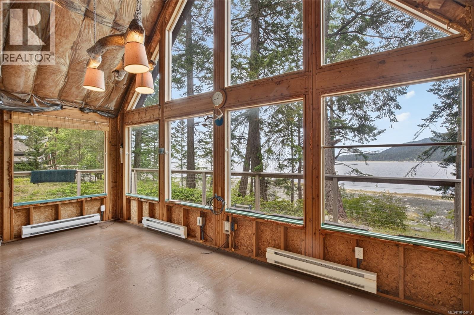 5150 East Rd, Denman Island
