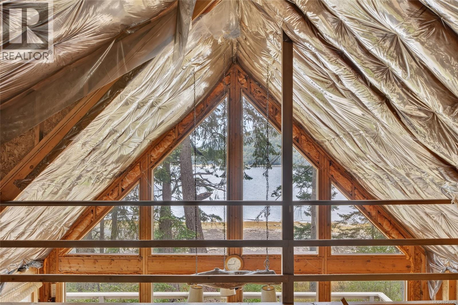 5150 East Rd, Denman Island