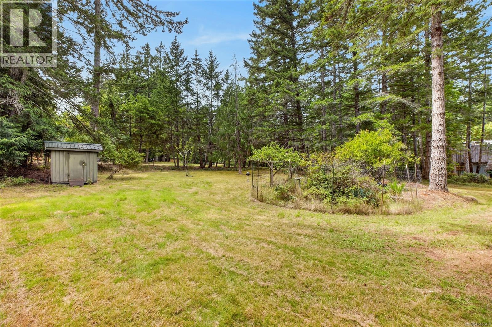 5150 East Rd, Denman Island