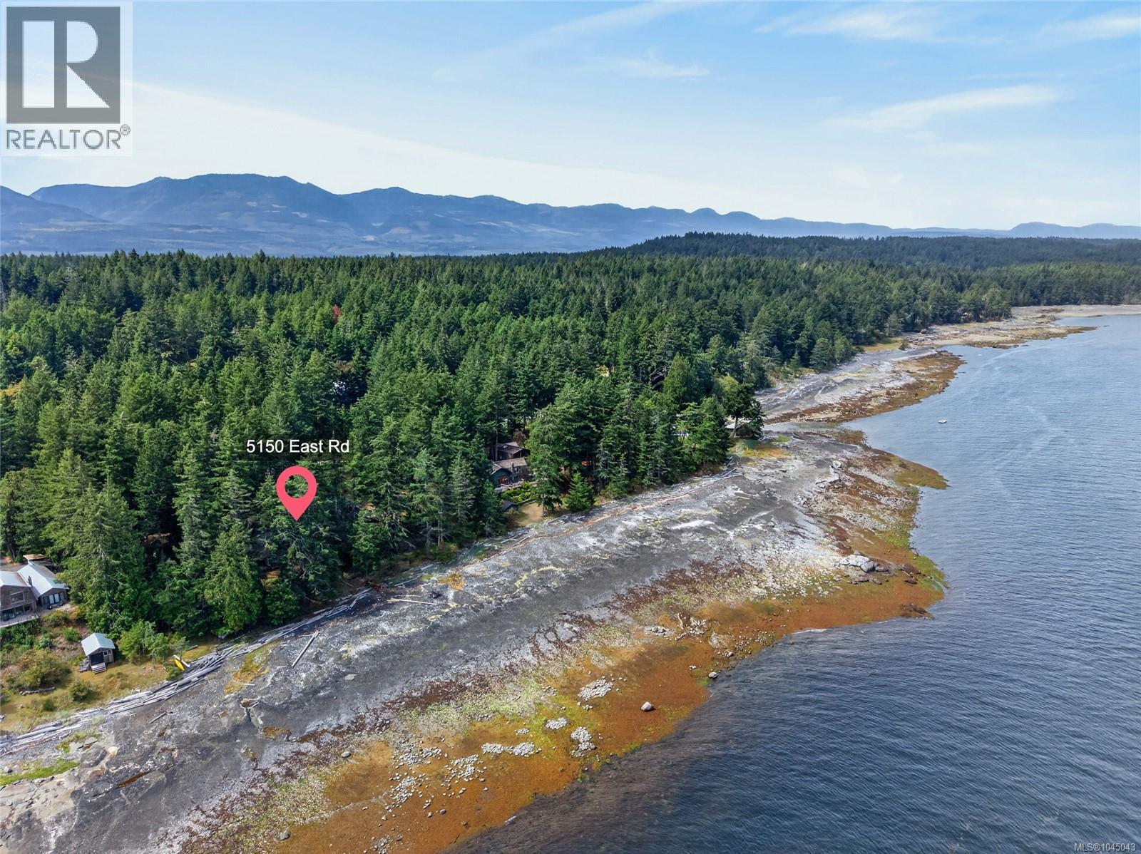 5150 East Rd, Denman Island
