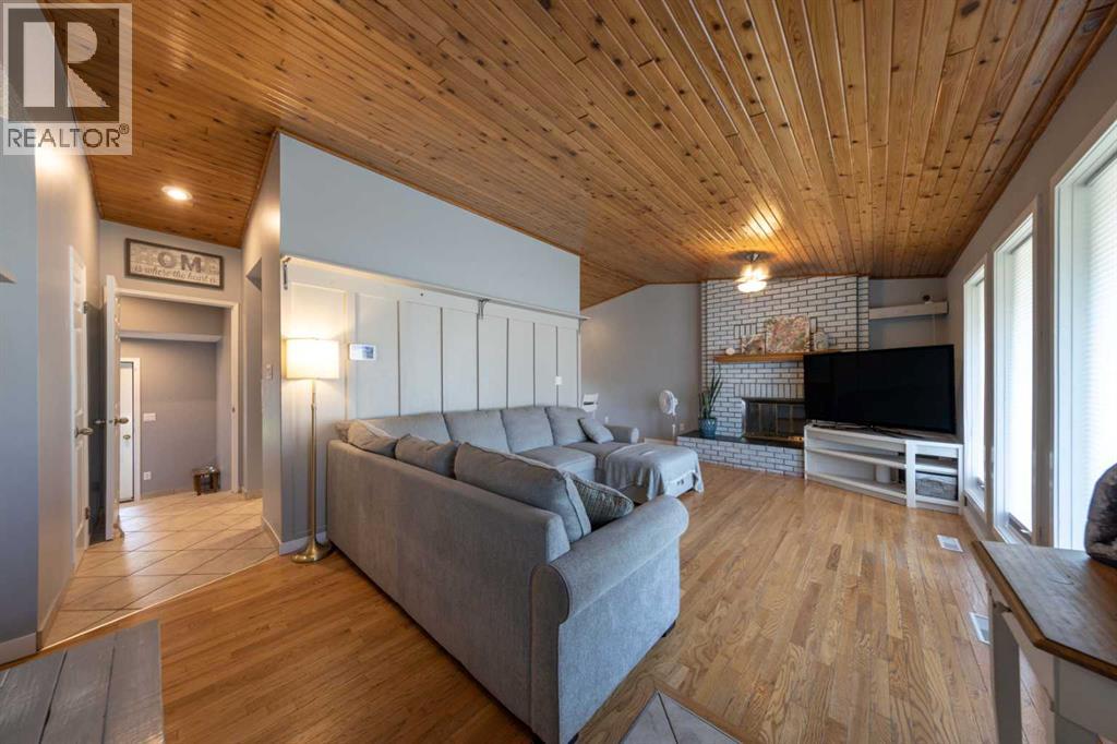 5509 29 Street - Image 4