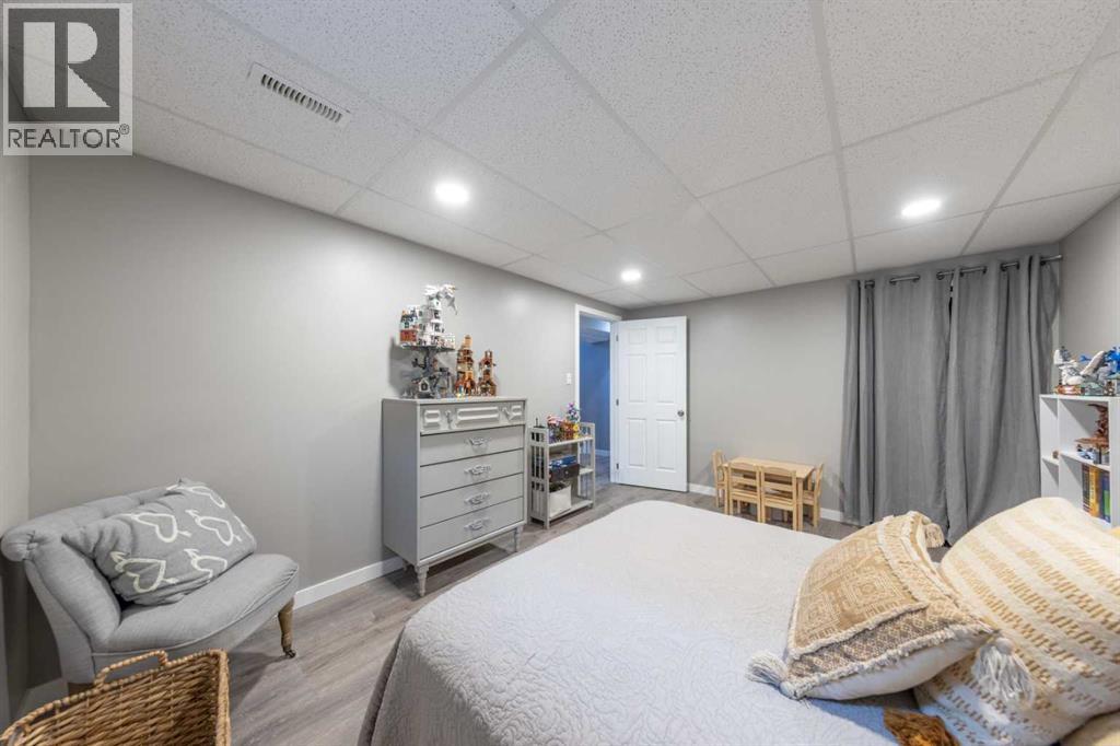 5509 29 Street - Image 30