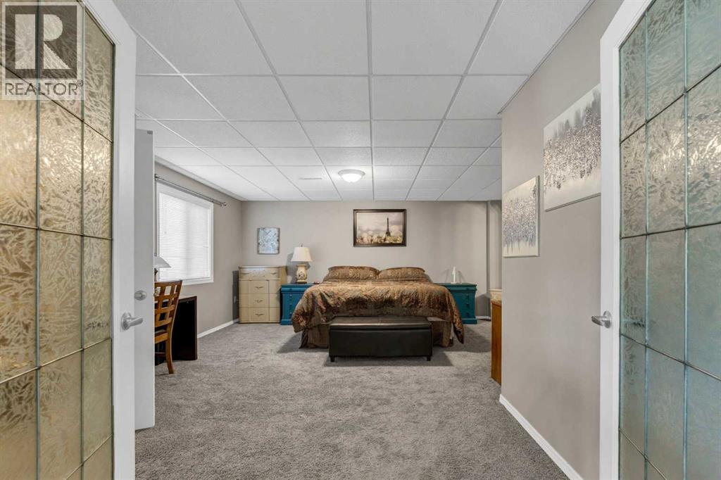 76 Henderson Court NE - Image 37
