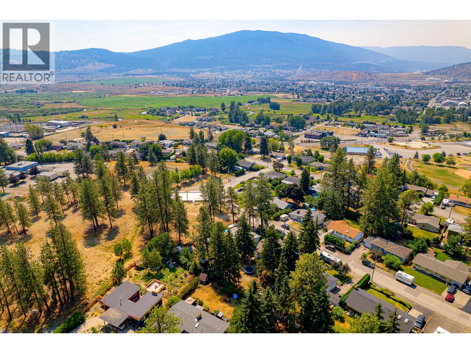 2101 GILLIS Crescent, Merritt