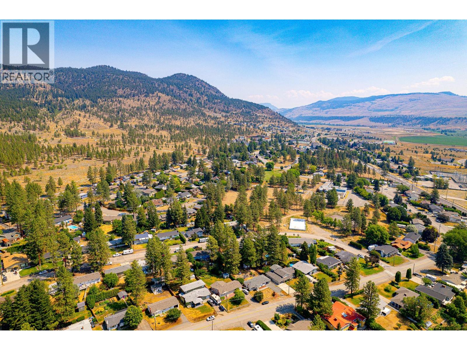 2101 GILLIS Crescent, Merritt