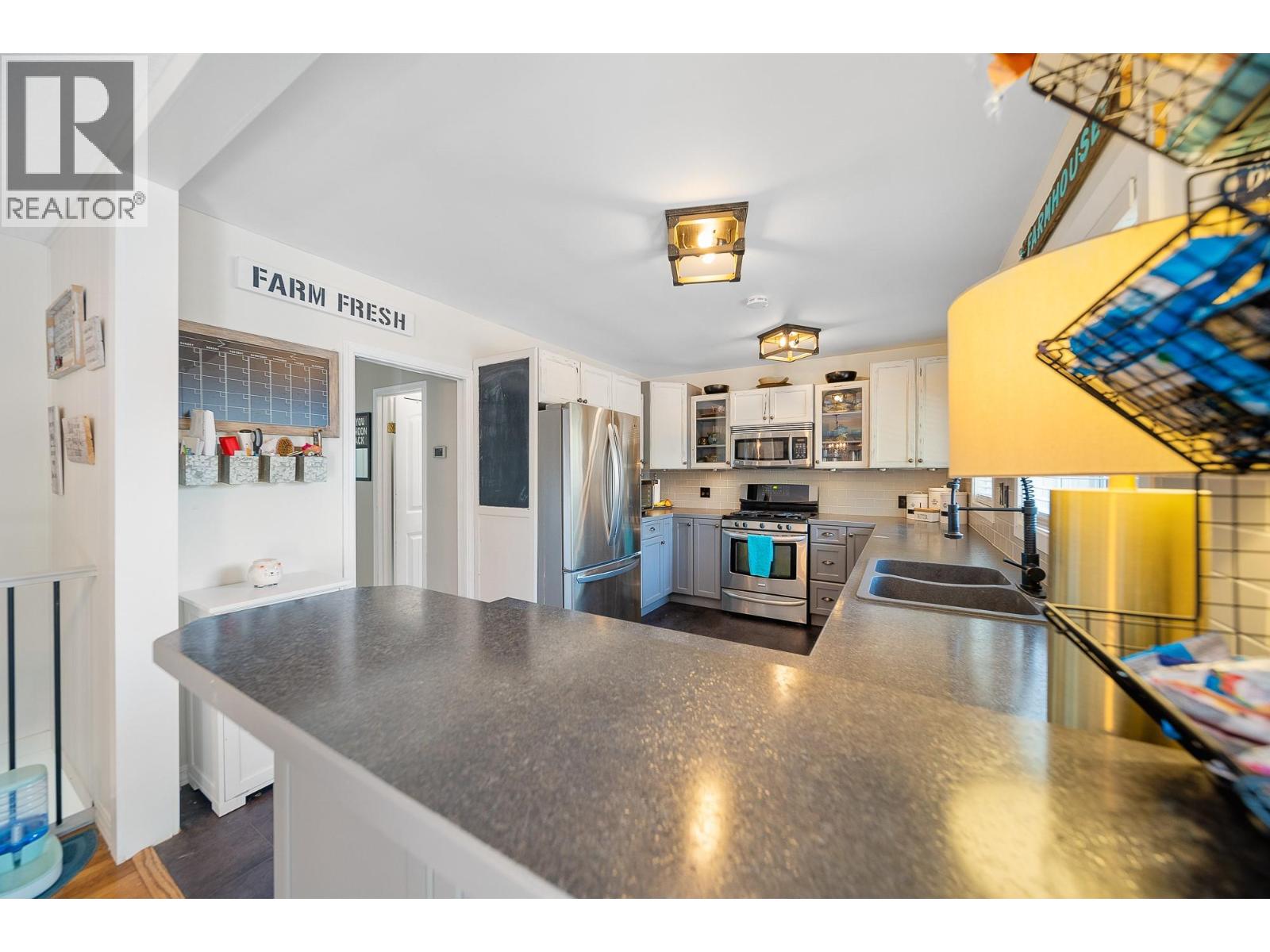 2101 GILLIS Crescent, Merritt