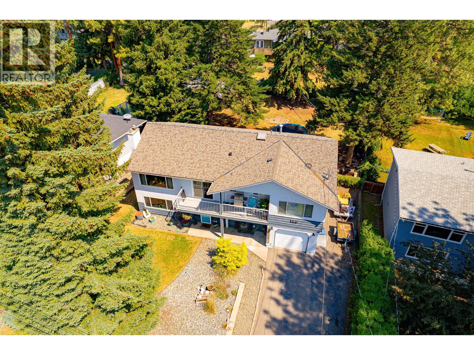 2101 GILLIS Crescent, Merritt