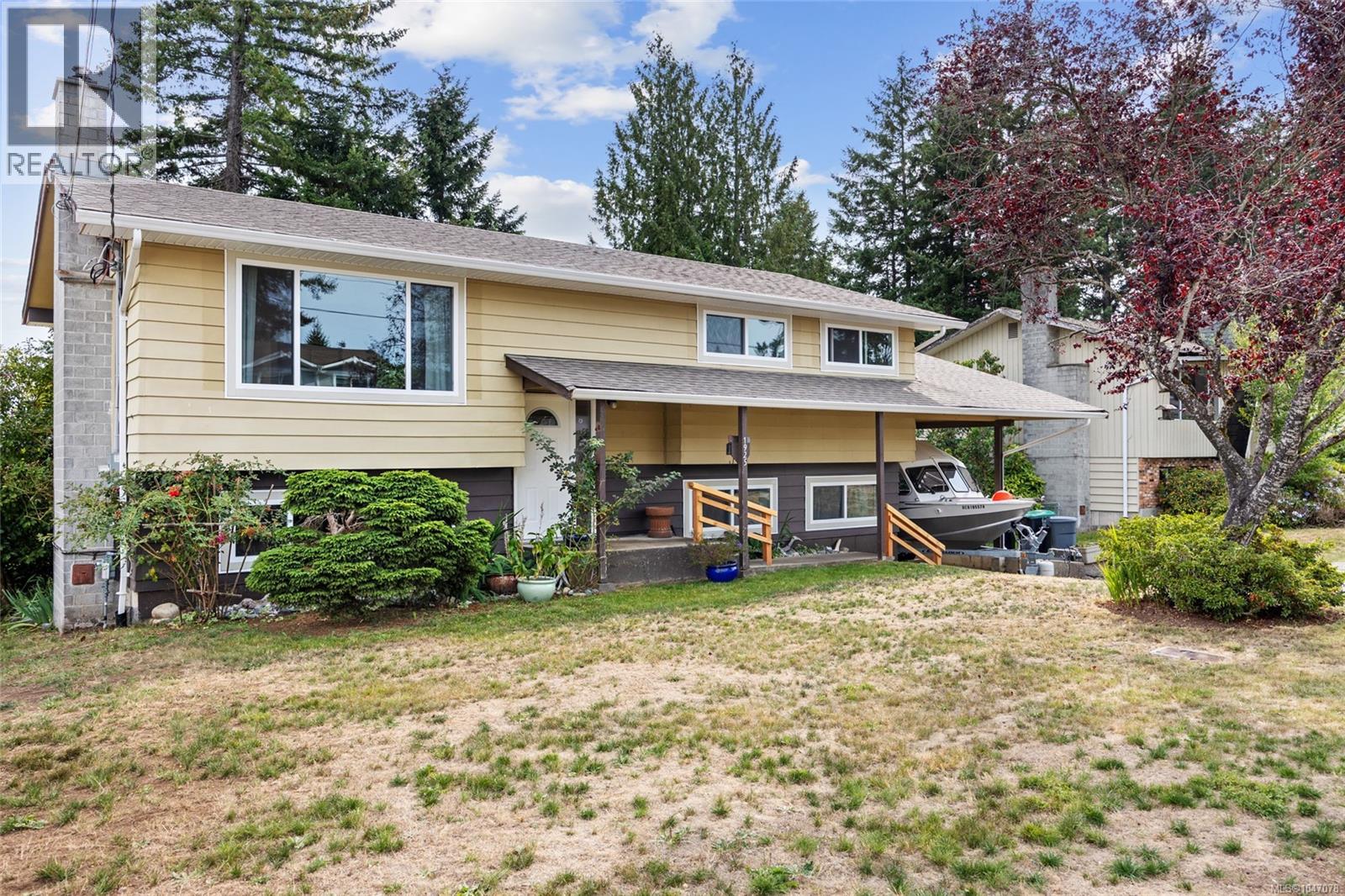 1925 Cougar Cres - Image 41